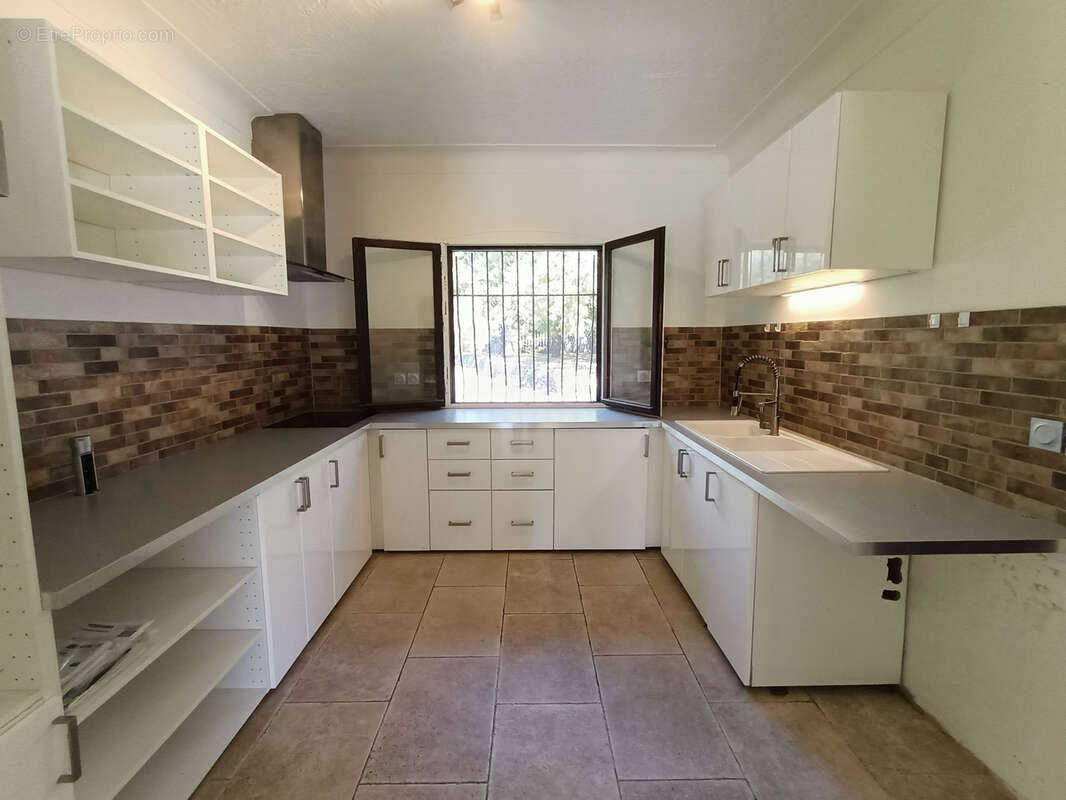 Maison à PEYMEINADE