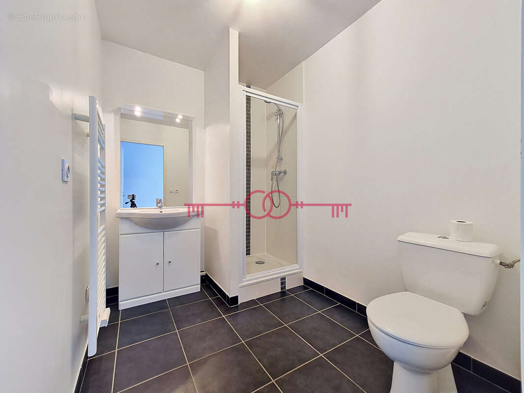 Studio 34 m2 Reims secteur Champ de Mars - photo 7