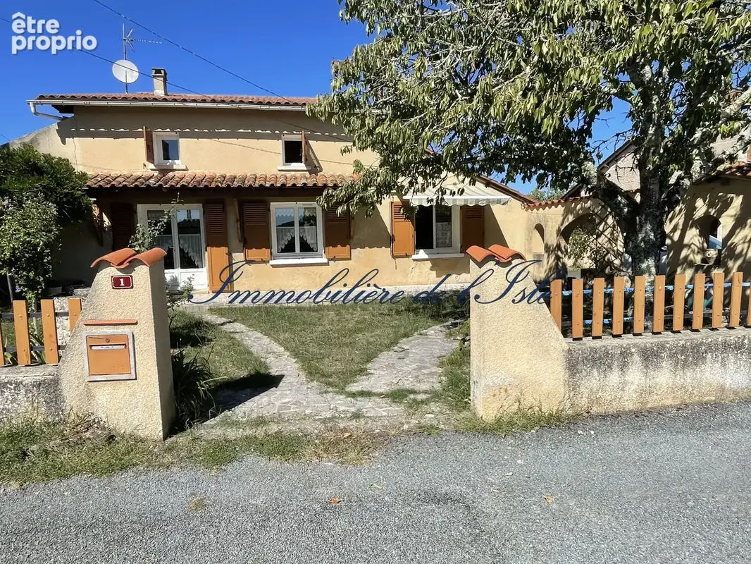 Photo Maison à Douzillac au prix de 199 000€