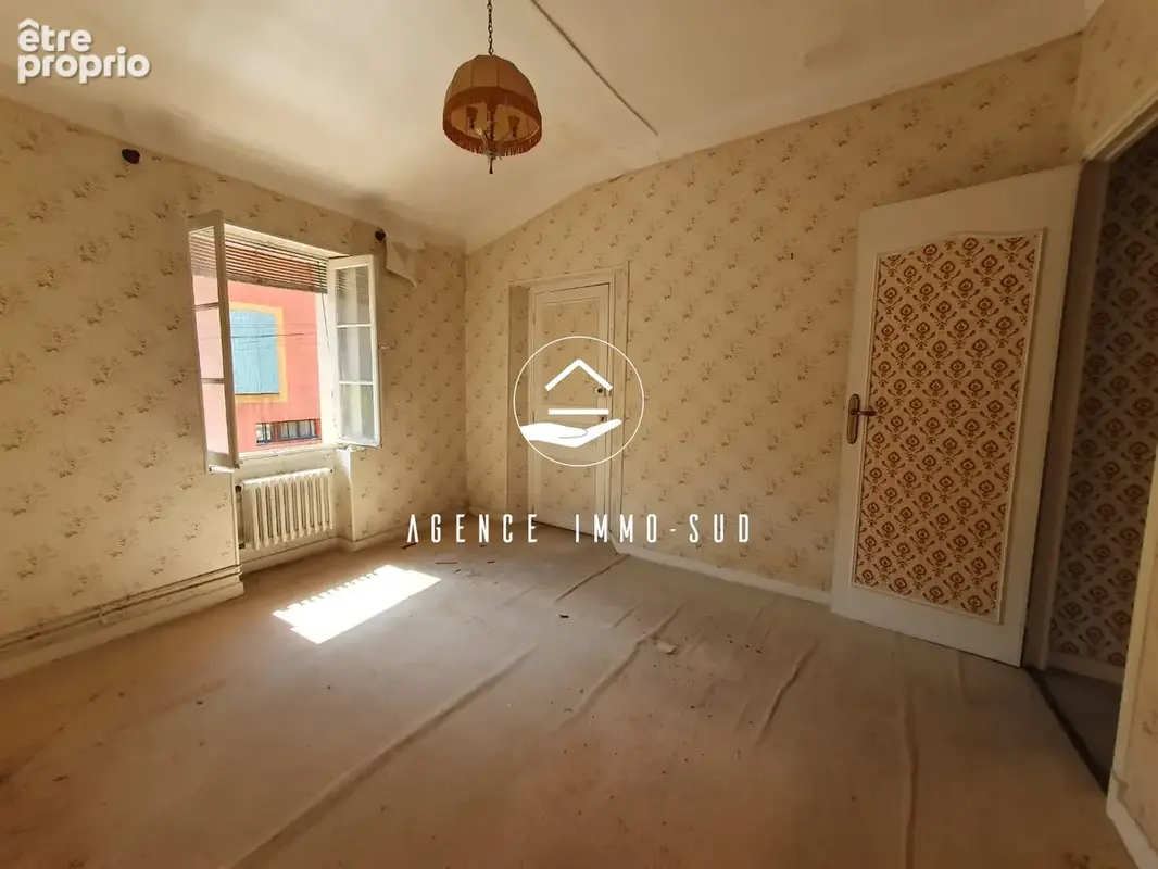 Maison individuelle 119m2 avec garage à rénover entièrement - photo 12
