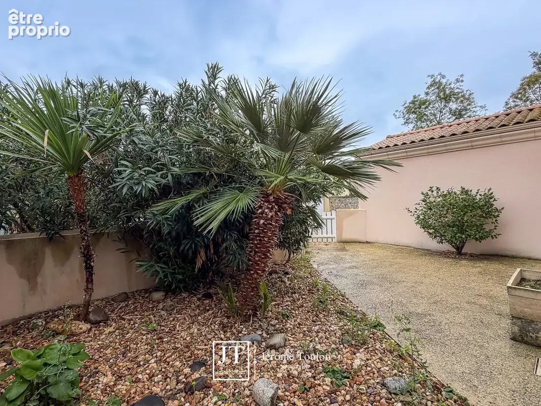 La plaisante - photo 25