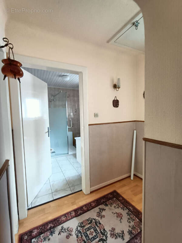 Maison semi mitoyenne 5 pièces 111 m² - photo 2