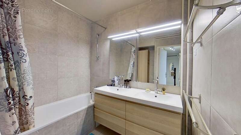 Appartement à BAGNOLET