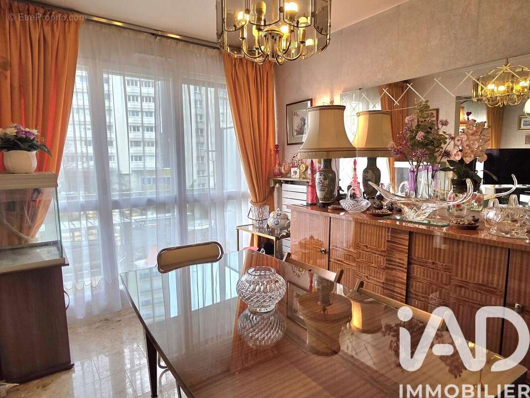 Photo 5 - Appartement à PARIS-19E