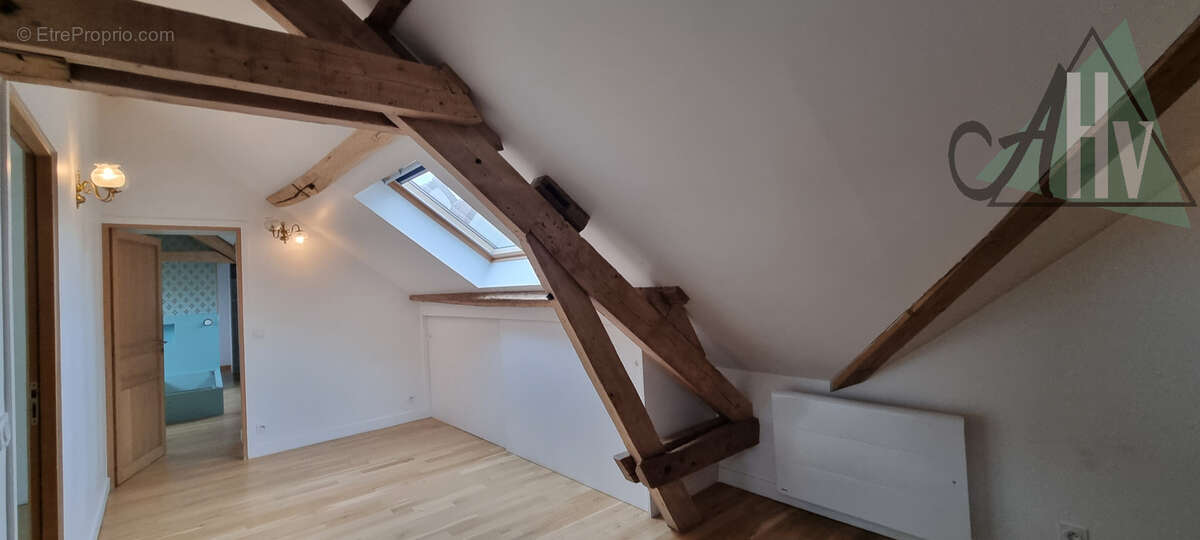 Maison à ESTERNAY