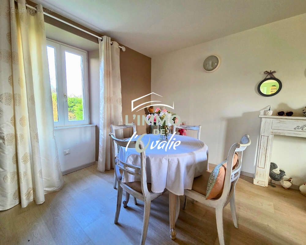 Maison à LIOURDRES
