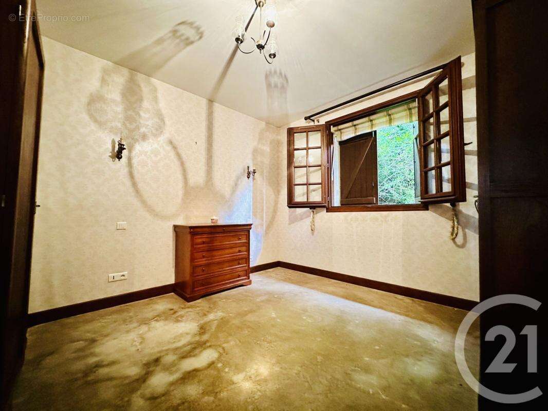 Maison 230 m² à La Porcherie  - photo 14