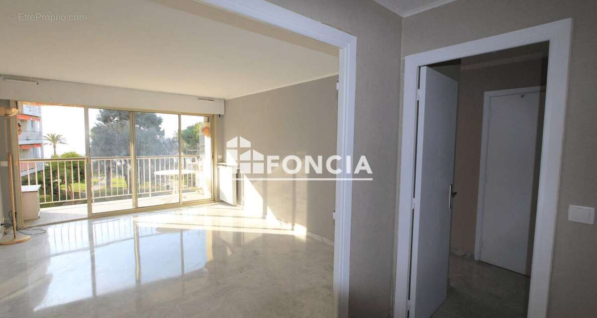 Appartement à CAGNES-SUR-MER