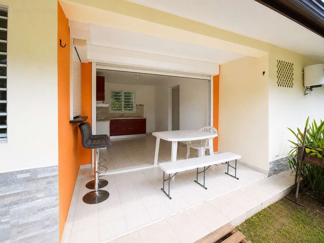 Immeuble à vendre matoury (973) investissement locatif – ensemble de 4 maisons t2 - photo 3