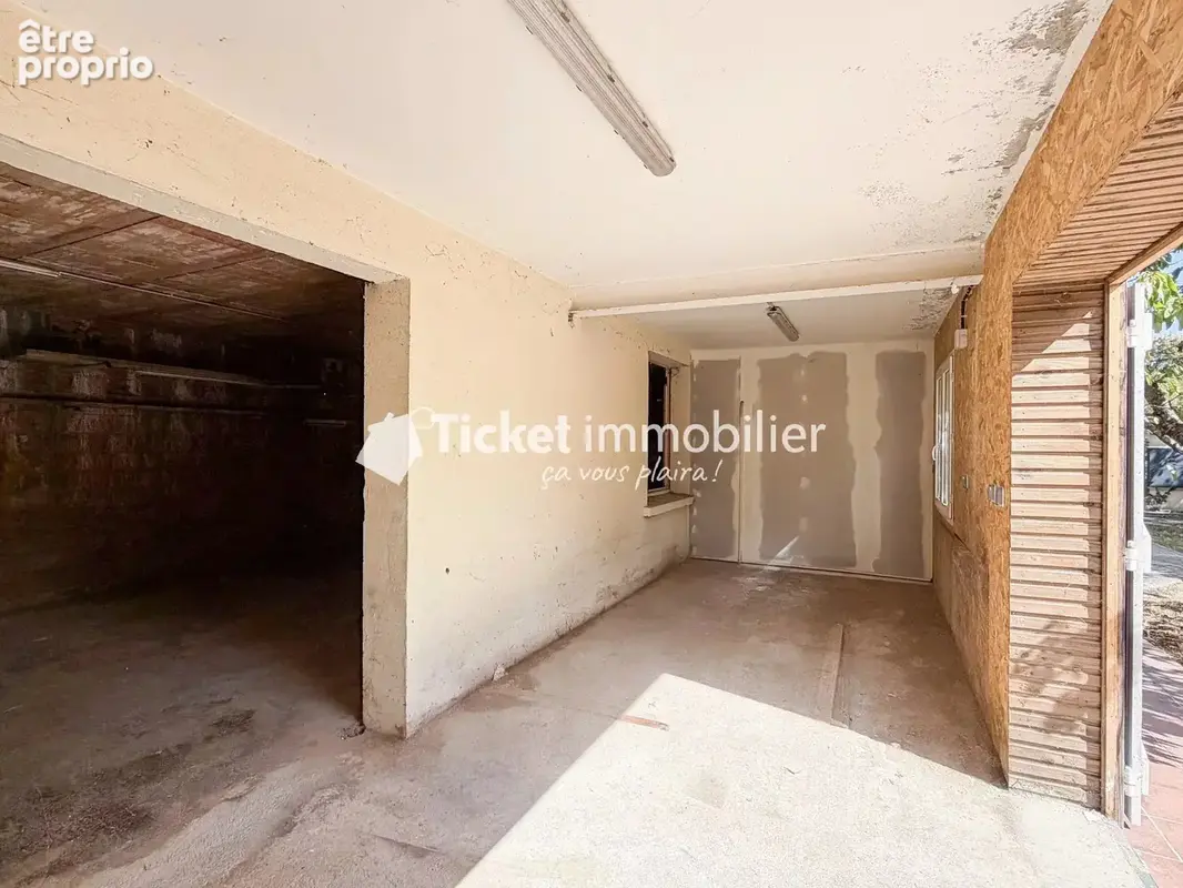 Appartement à aménager 61m2 type loft en u, plein sud, jardin privatif de 100m2, pibrac centre, à 200m de la gare, possibilité d - photo 2
