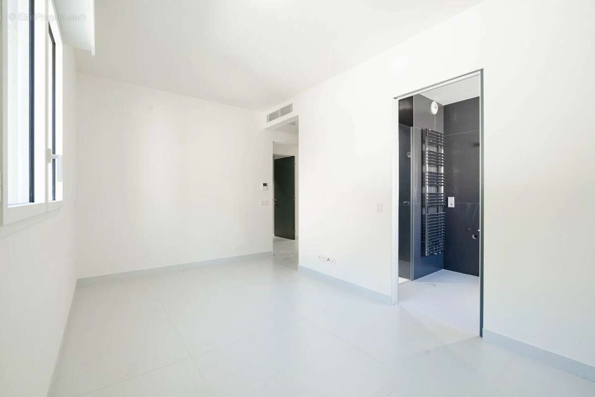 Appartement à BEAUSOLEIL