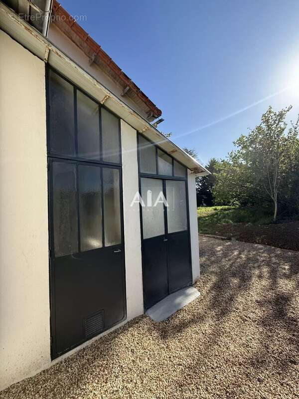 Maison à CHAMPNIERS