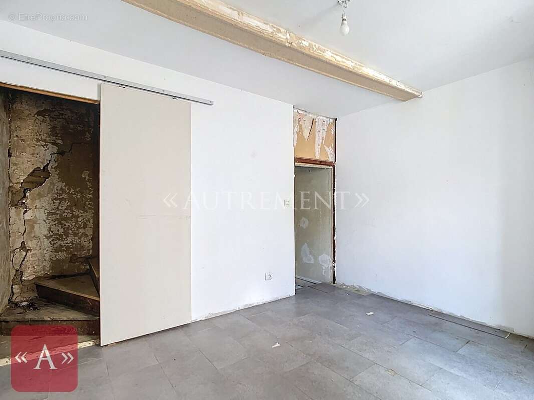 Maison à SAINT-SULPICE