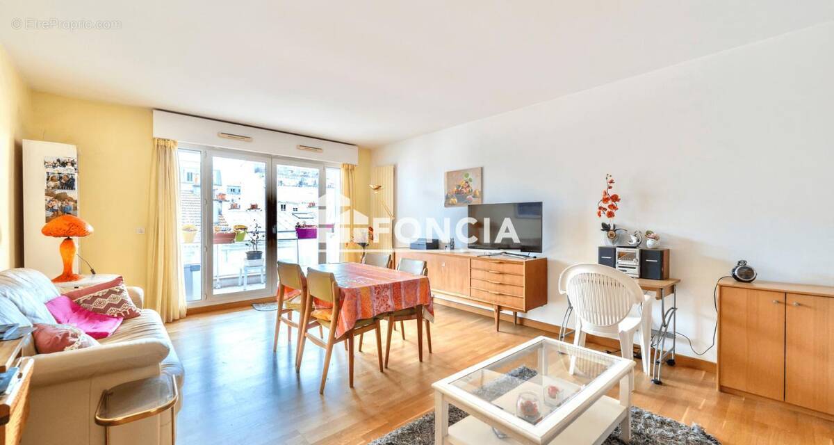 Appartement à PUTEAUX