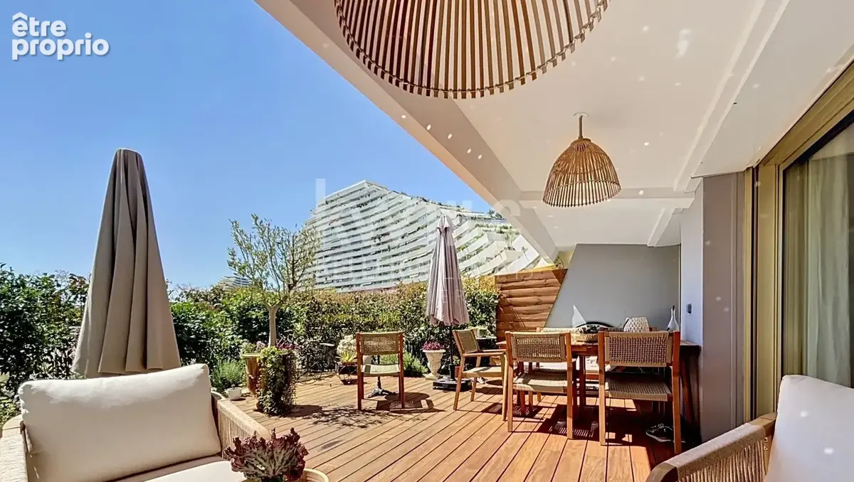 Photo Appartement à Villeneuve-Loubet au prix de 649 000€