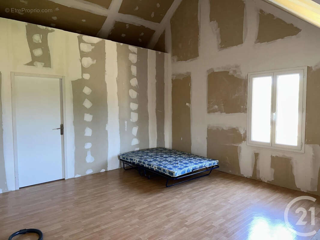Maison à COSNE-COURS-SUR-LOIRE
