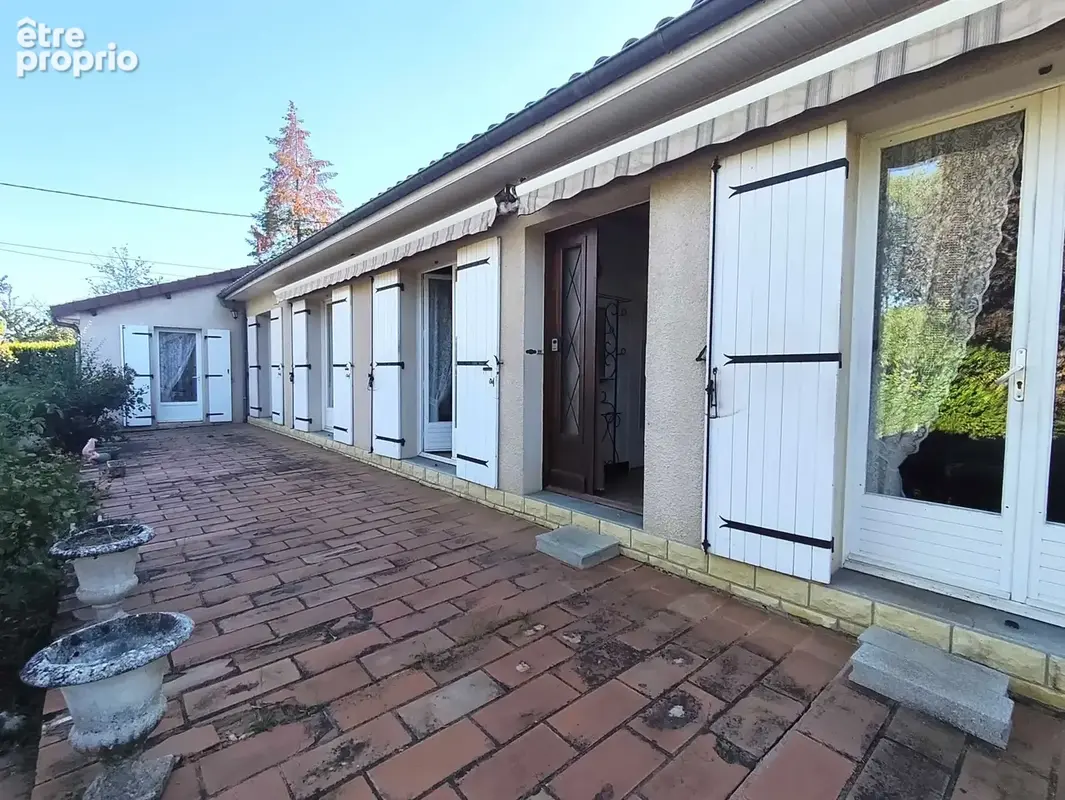 Maison 4 pièces 82 m² à vendre à Chasseneuil-Sur-Bonnieure (16260) - photo 2