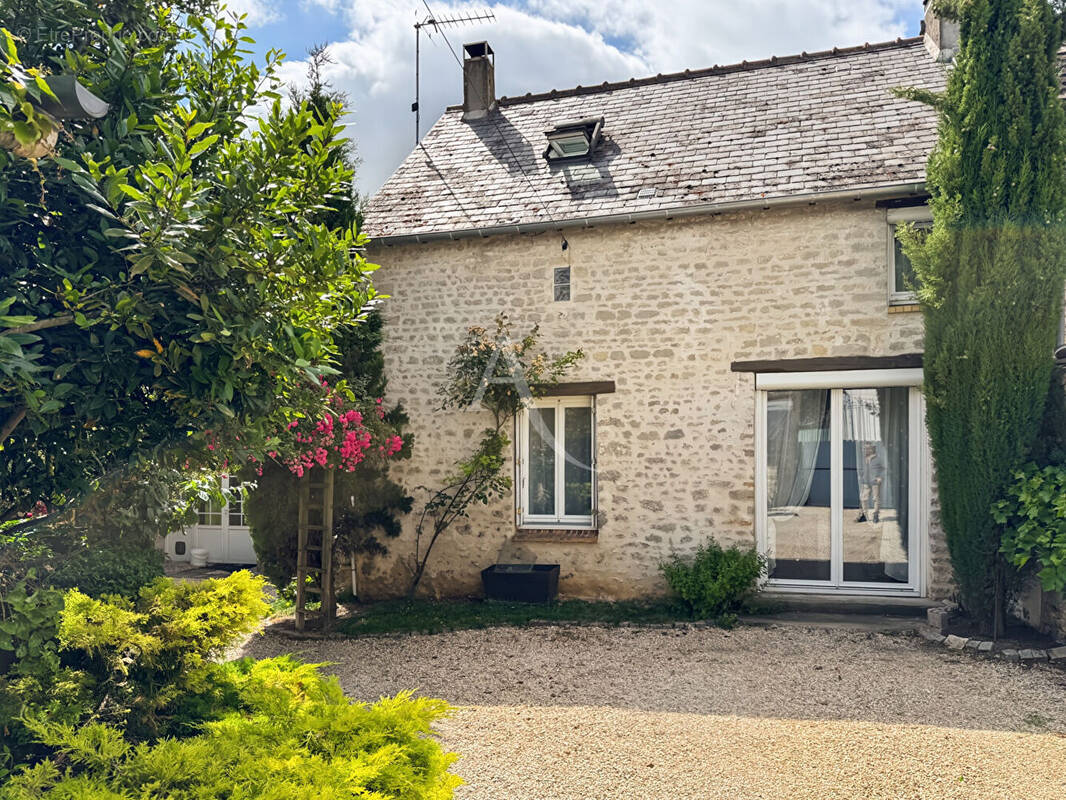 Maison à SERMAISES