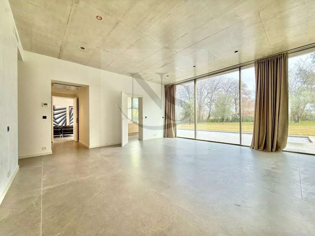 Maison à AIX-EN-PROVENCE