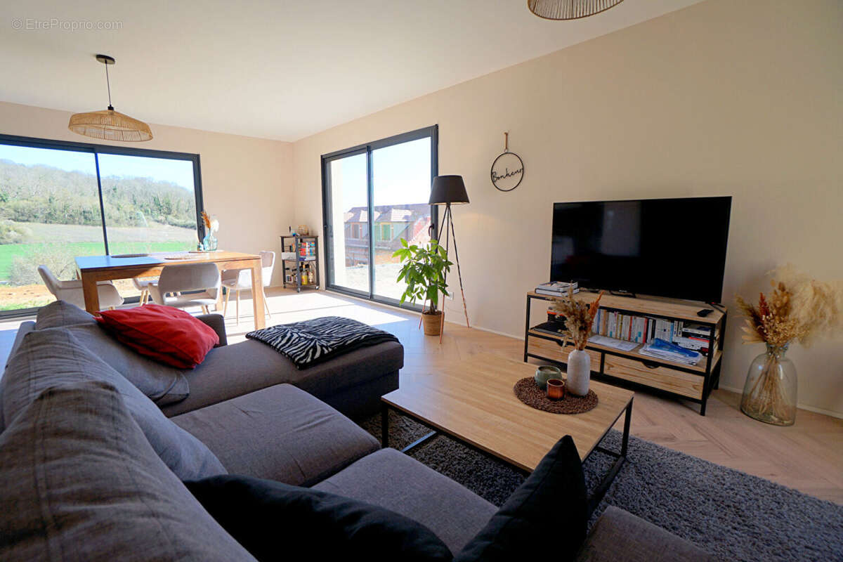 Maison à AUBERGENVILLE