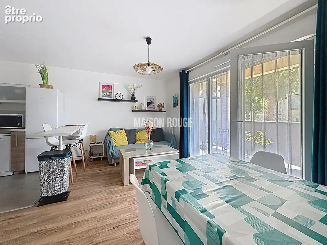 Appartement T2  avec terrasse et parking  à Dinard, proche marché et plages - photo 5