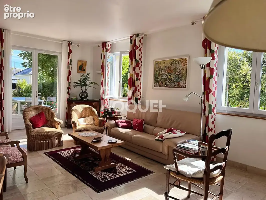 Maison Sainte Maure 163 m2 - photo 1