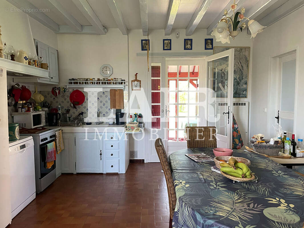 Maison de campagne à vendre, proche du Mêle sur Sarthe, réf B14547 - photo 6