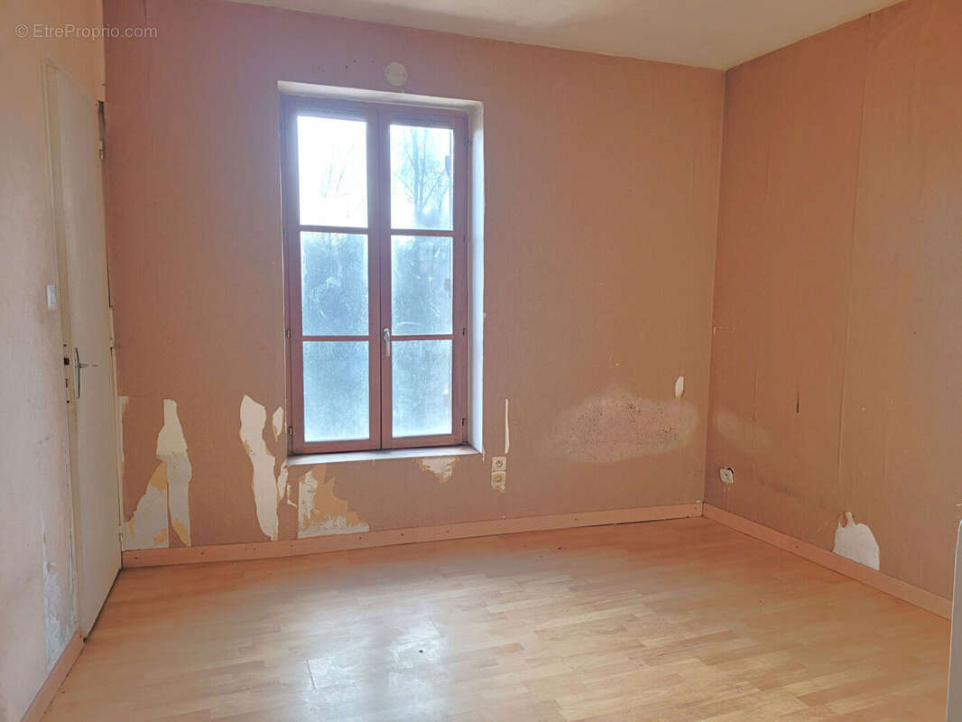 Appartement à TOUCY