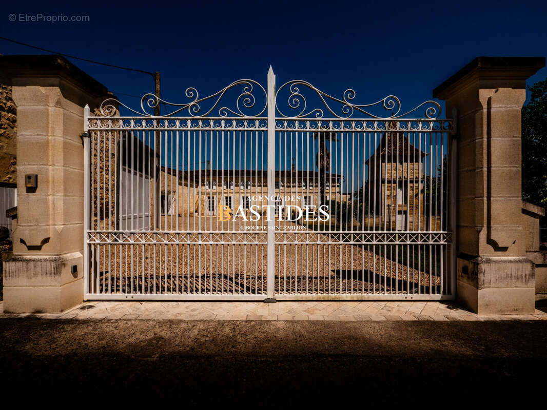 Maison à SALLEBOEUF