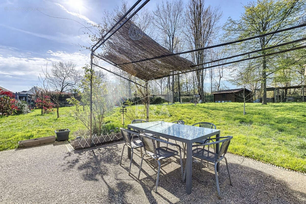 Maison à DAMMARIE-LES-LYS