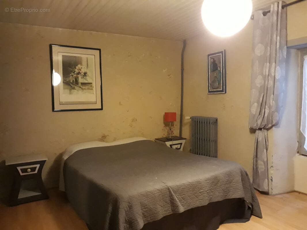 Maison à GRAND-BRASSAC