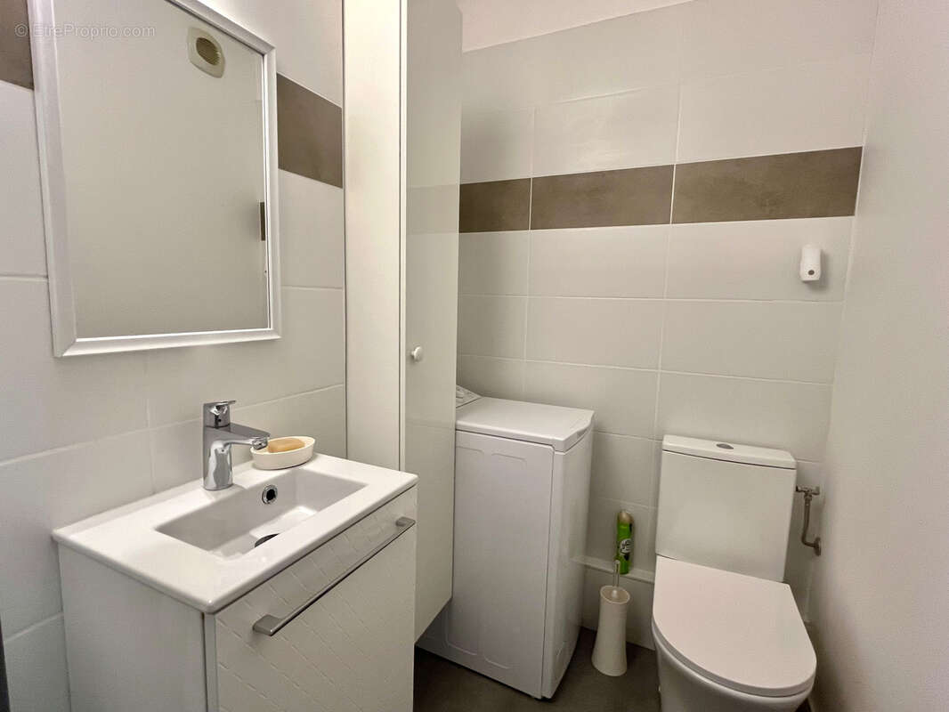 Appartement à MALLEMORT