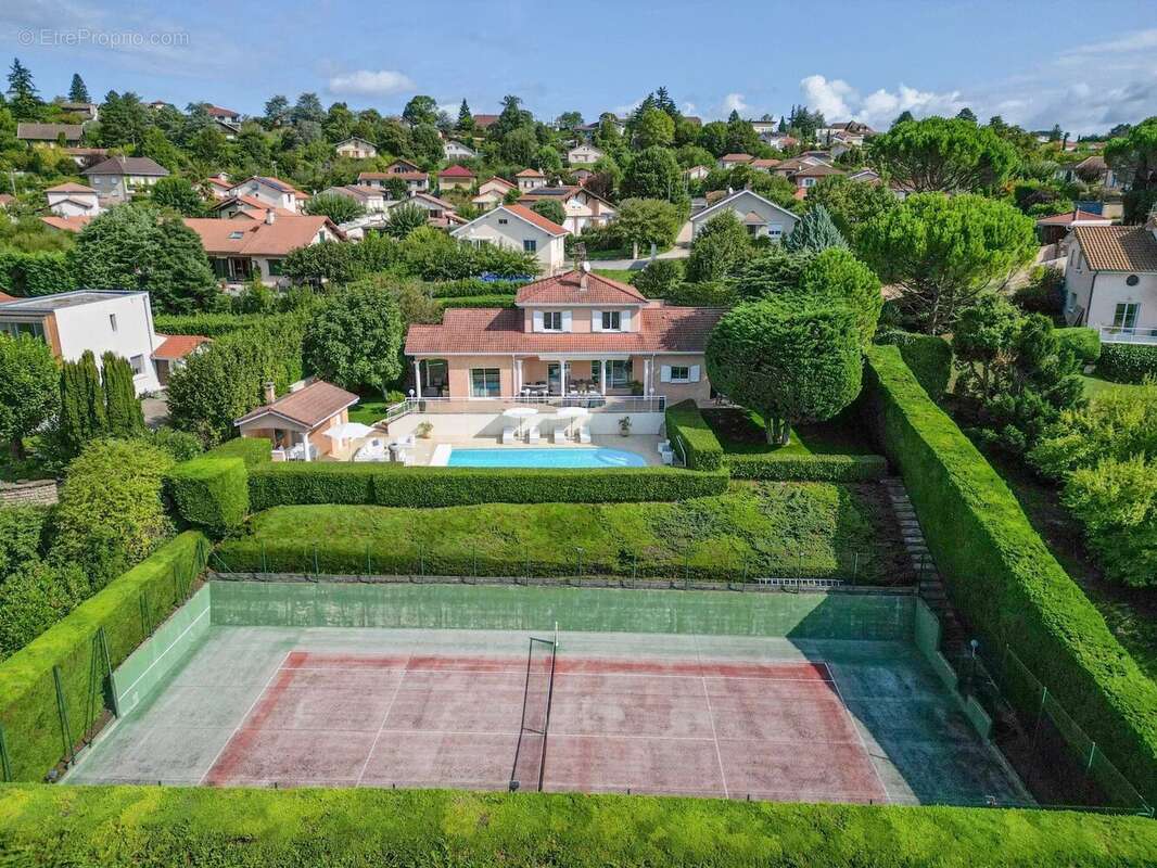 Maison à BOURGOIN-JALLIEU