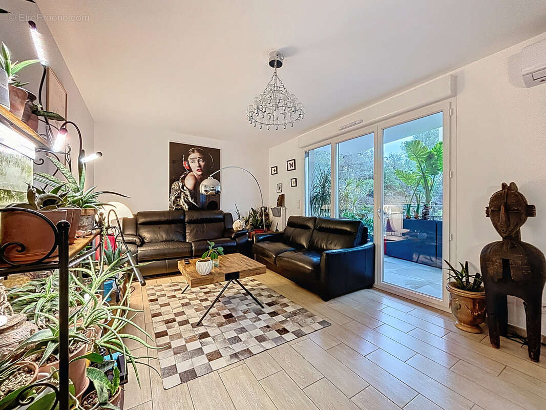 Appartement à CASTELNAU-LE-LEZ