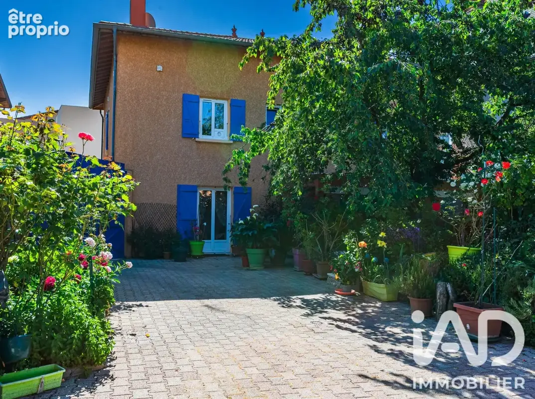 Photo 1 - Maison à MEYZIEU