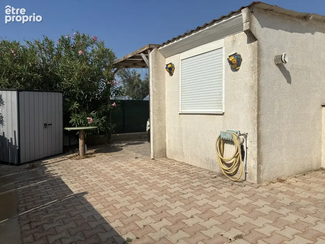 GRUISSAN LES AYGUADES Parcelle de 90 m2 + Mobil-home - photo 3