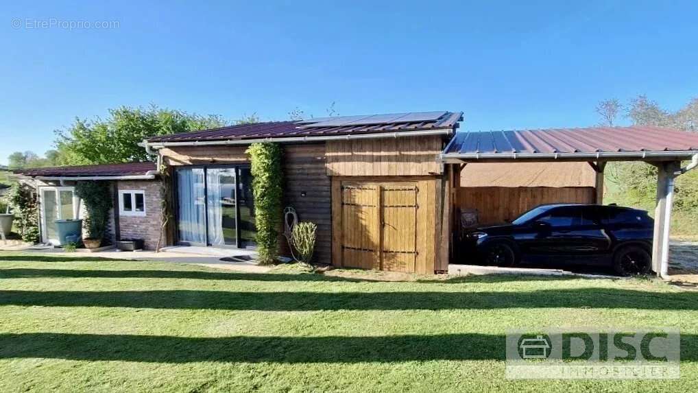 Propriété avec piscine chauffée et plus de 2 ha de terrain – proche Figeac - photo 9