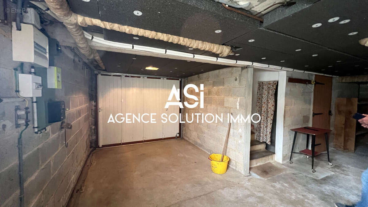 Maison à VILLAINES-LA-JUHEL