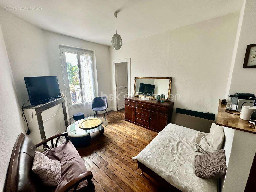 Appartement à CORBEIL-ESSONNES