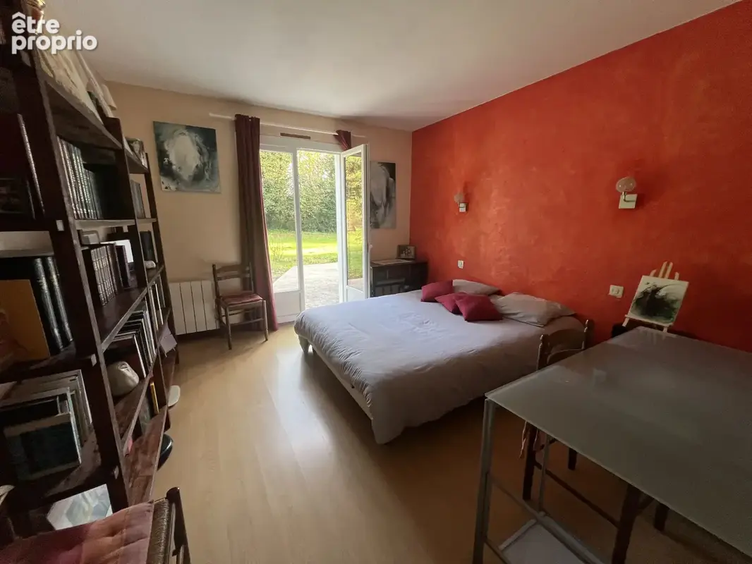 Maison avec un grand terrain - photo 9