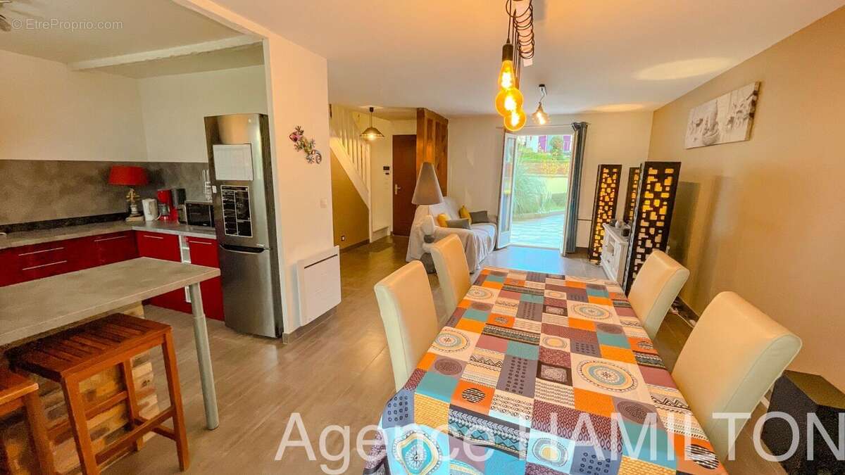 Compans, jolie maison de 130 m2 5/6 chambres, jardin, double véranda, garage - photo 5