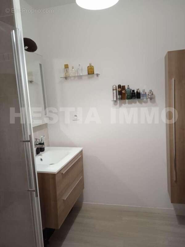 _copie-0_IMG_20250219_183620 - Appartement à NANTES