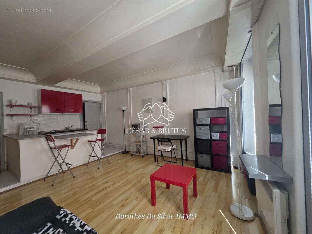 Appartement à LYON-1E
