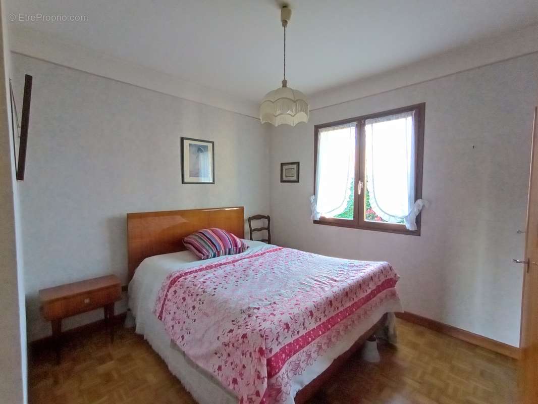 Villa indépendante au calme de 113 m² + 60 m² d’annexes sur 585  - photo 12