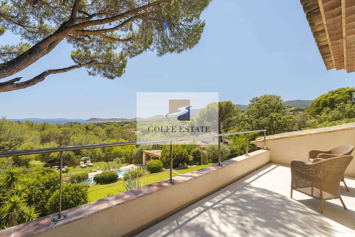 Villa vue mer rénovée, 6 chambres et plus, piscine - photo 19