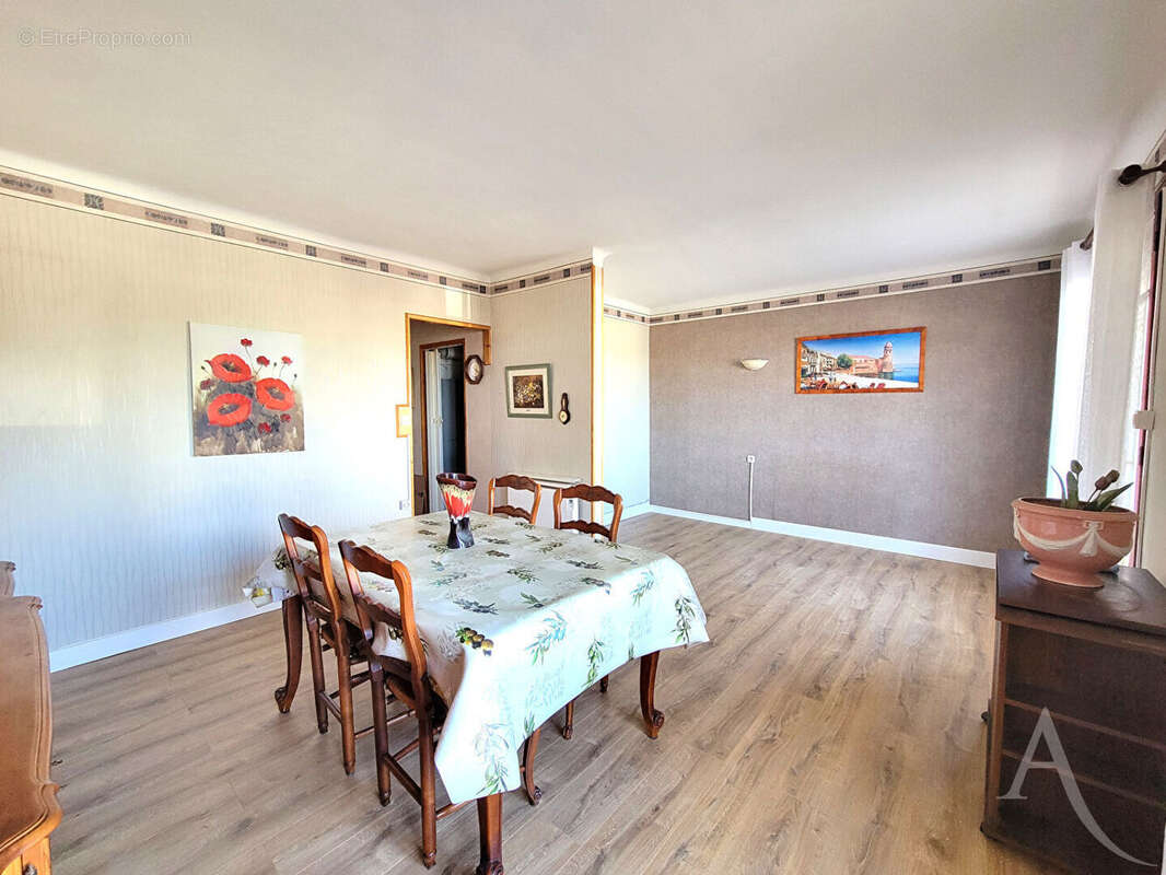 À deux pas de la plage -  Appartement T2 avec vue mer et parking - photo 3