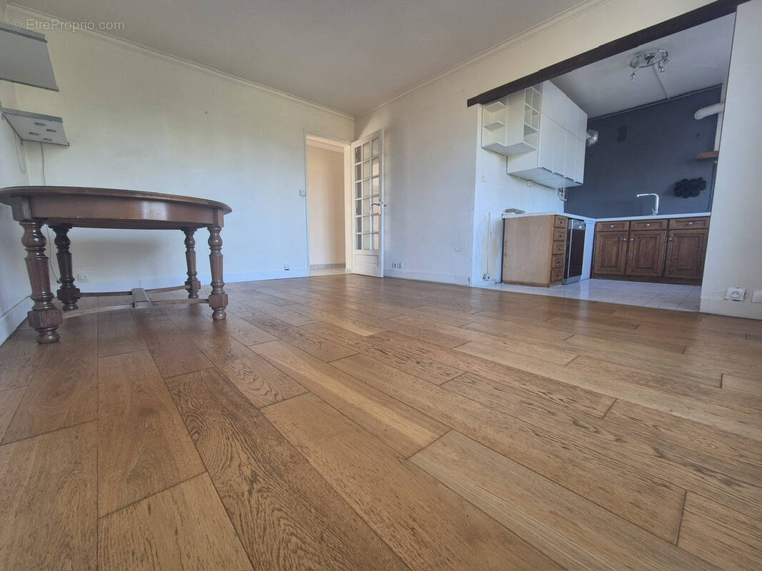 Appartement à BAGNEUX