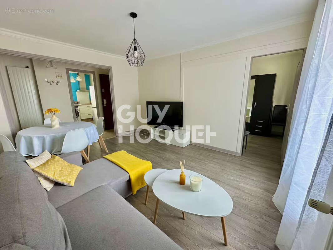 Appartement à LYON-8E