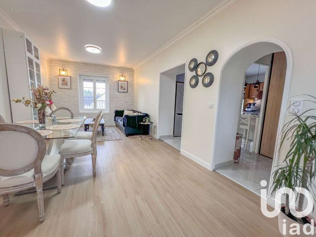 Photo 4 - Maison à CONGIS-SUR-THEROUANNE