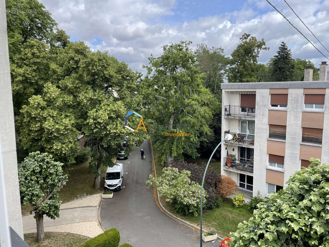 Appartement 63 m² à Olivet  - photo 3